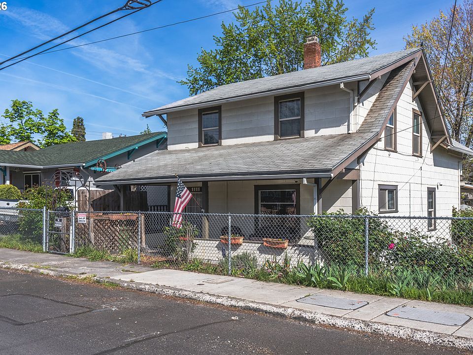 1st image of 1111 E 9th St