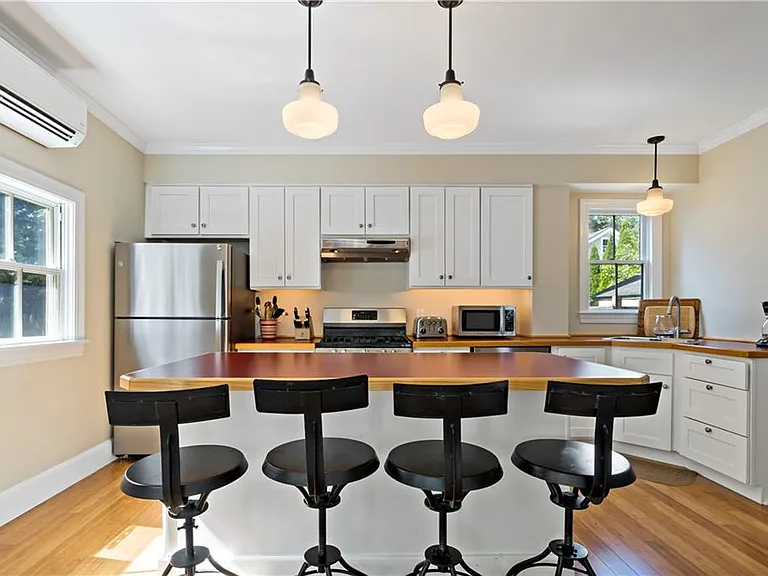 6 Gladding Ct #1 — Photo 7