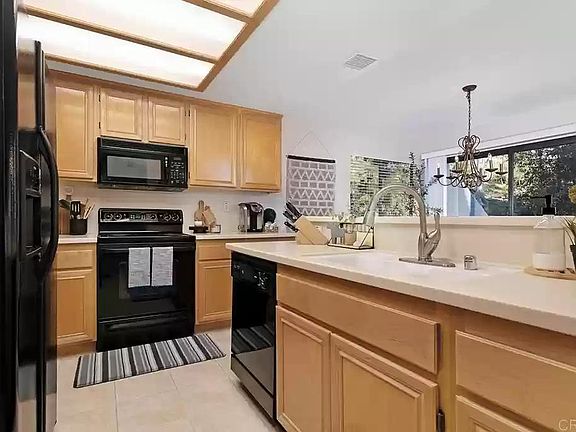 3rd image of 11870 Caminito Ronaldo Unit 239
