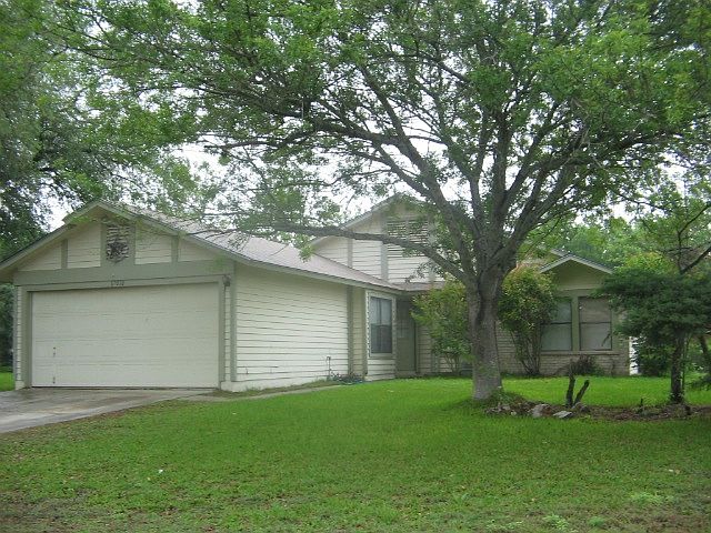 1st image of 17010 Vista Bluff Dr