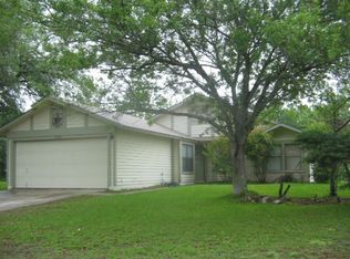 17010 Vista Bluff Dr, San Antonio, TX 78247