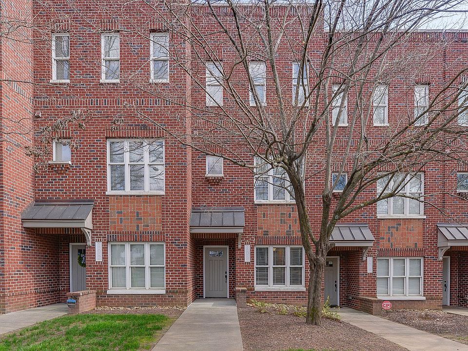 1st image of 100 N Laurel Ave APT 103