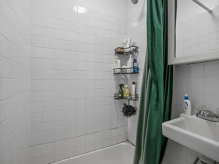 11 Stanton St #3D — Photo 7