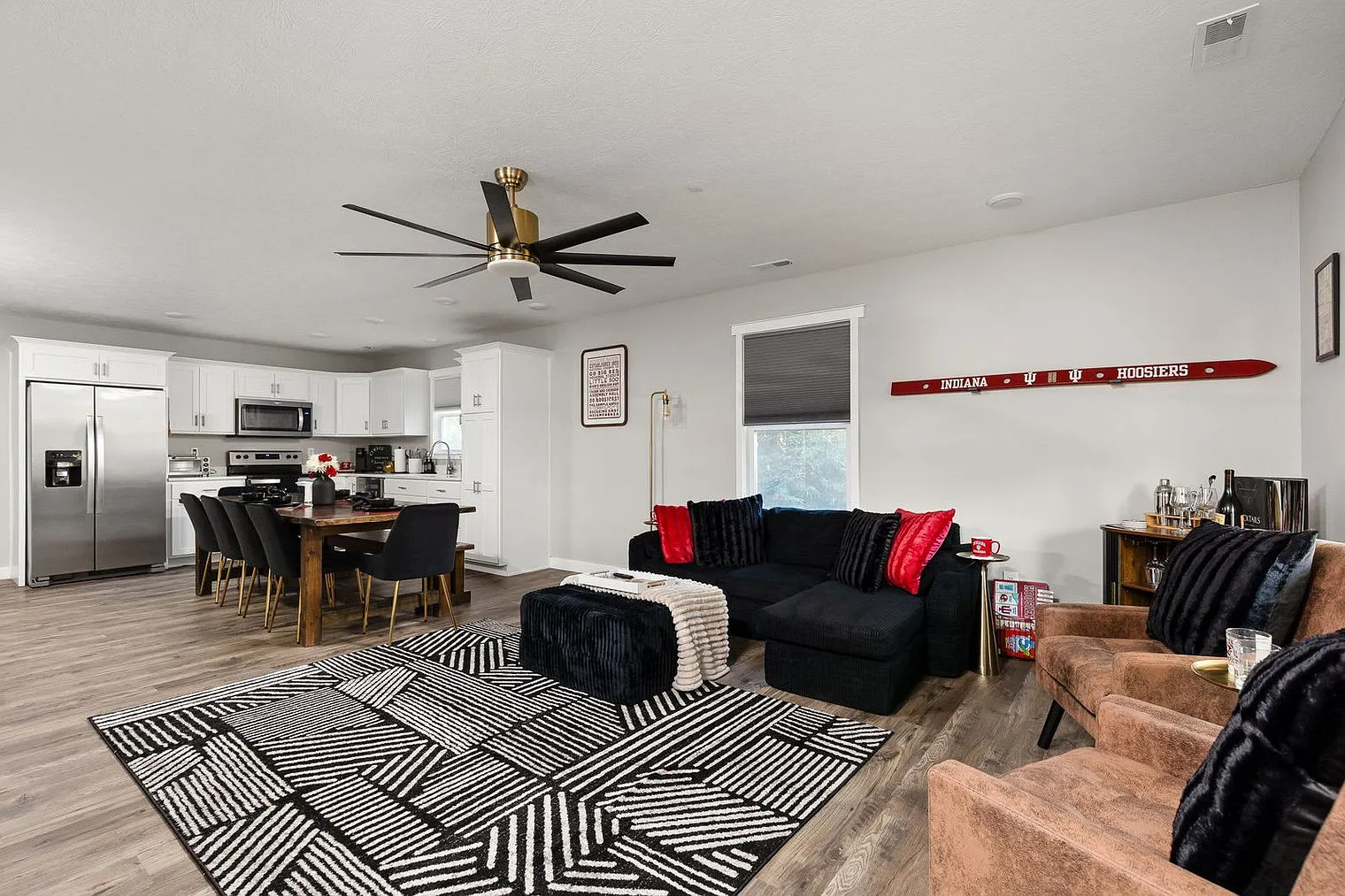 3 bed, 2.0 bath, 1797 sqft, $7,149 — Photo 1