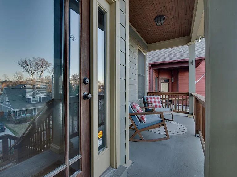 1606 Boscobel St — Photo 3