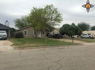 2404 Bonita St, Carlsbad, NM 88220