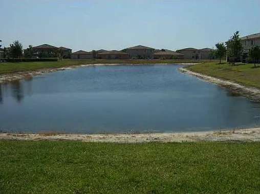 2552 SW Marshfield Ct — Photo 4