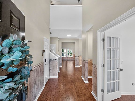 4th image of 7339 Autumn Crossing Way