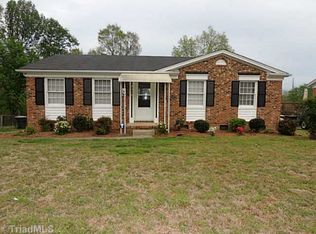2419 New Orleans St, Greensboro, NC 27406