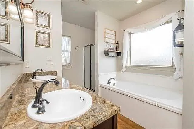 152 Fayedaye Dr — Photo 13