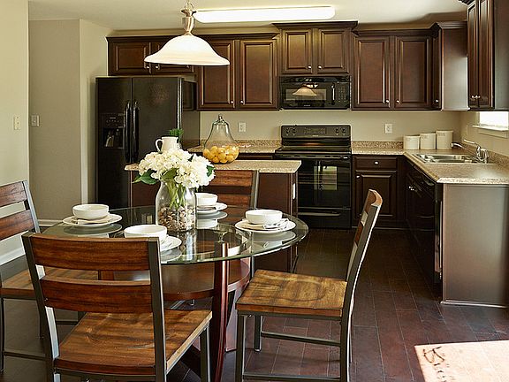 photo is a similar home