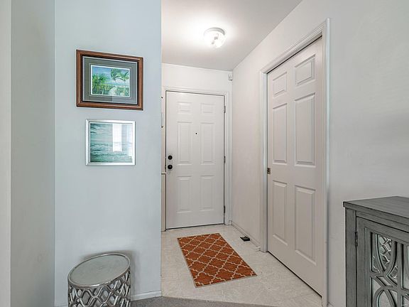 3rd image of 1233 Woodland Point Dr APT D