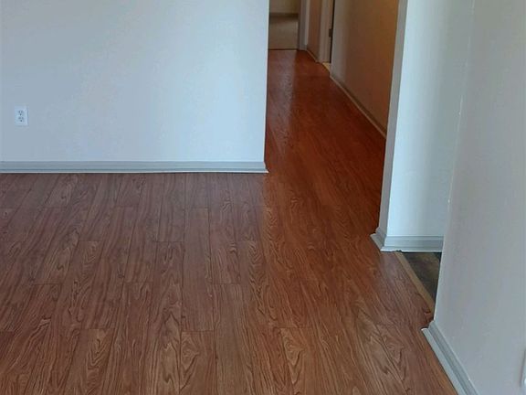 382 Polk - Picture #2 8-17