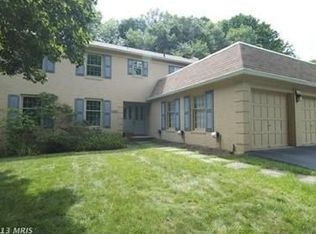 10500 Gainsborough Rd, Potomac, MD 20854