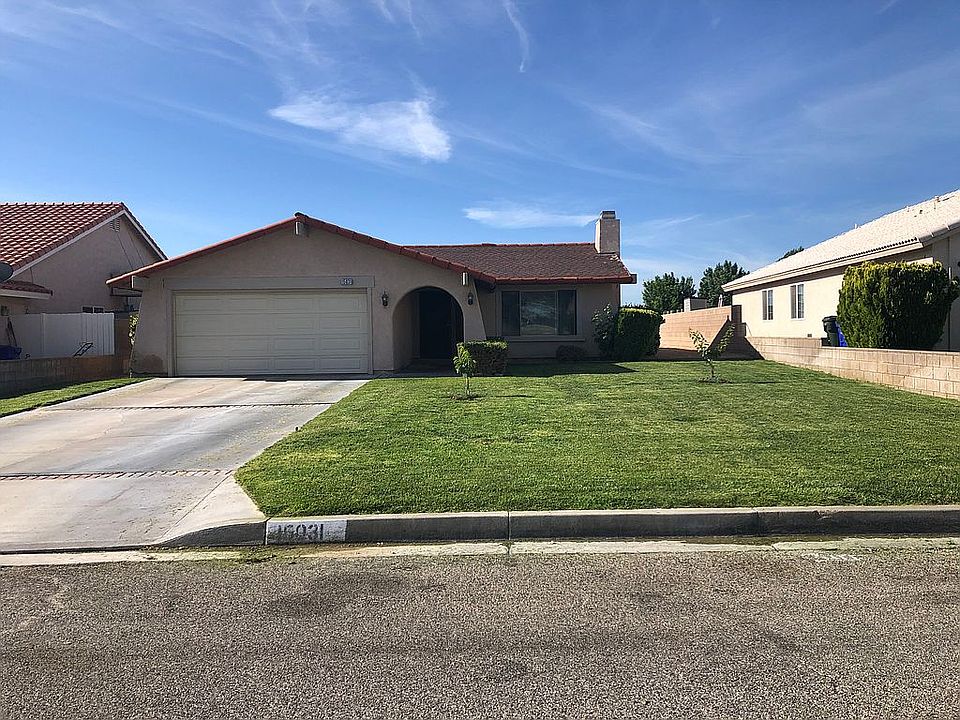 1st image of 15031 Shady Elm Ln