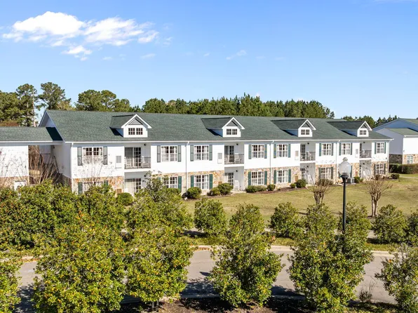 490 Little River Farm Boulevard #102a, Carthage, NC 28327