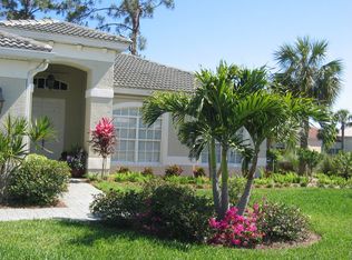 3674 Yosemite Ct, Naples, FL 34116