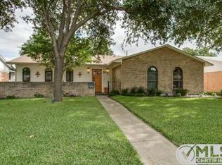 11152 Cactus Ln, Dallas, TX 75238