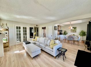 373 W Mariscal Rd, Palm Springs, CA 92262