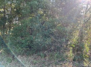 313 5th Way, Interlachen, FL 32148