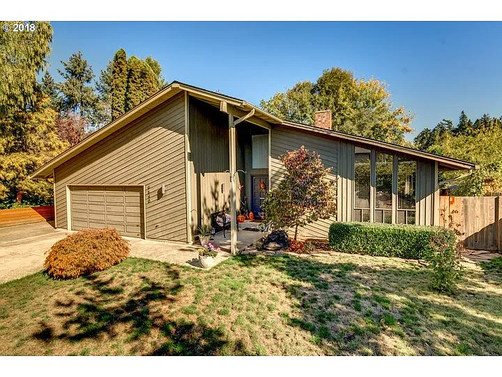 6840 SW Lily Pl photo 1
