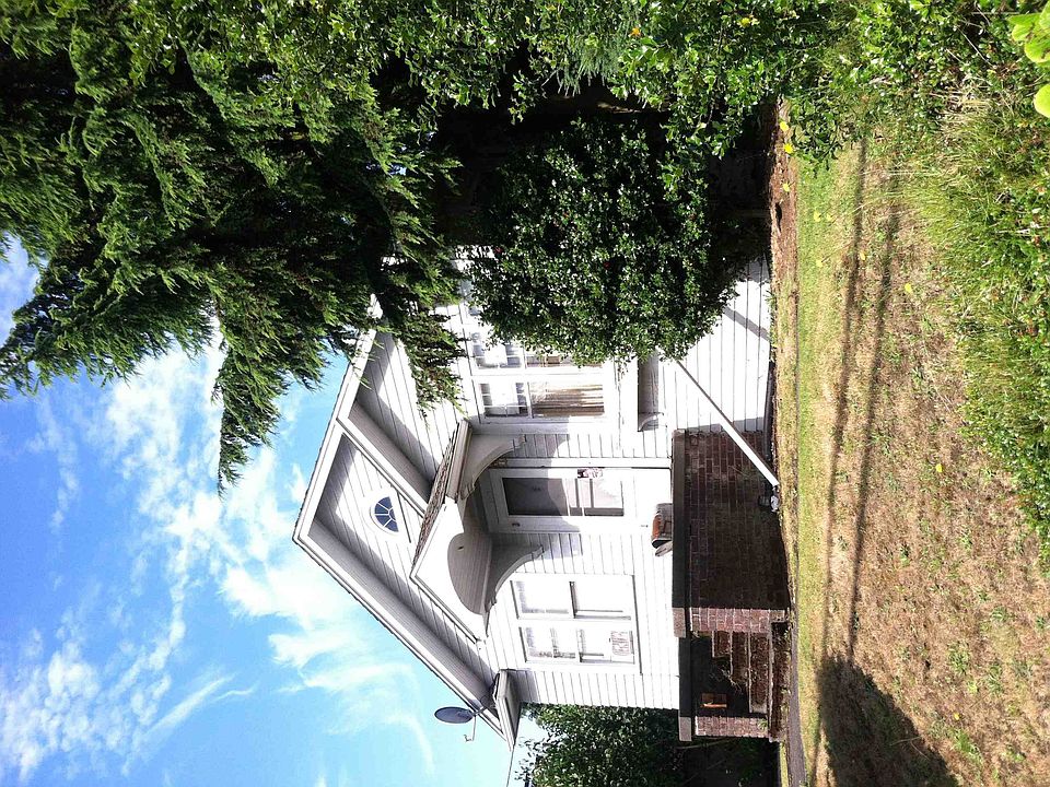 2nd image of 8017 5th Ave NE