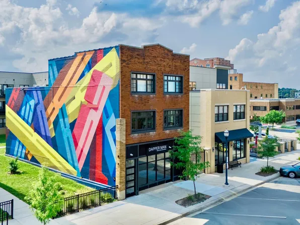 208 S Jackson St #301, Jackson, MI 49201