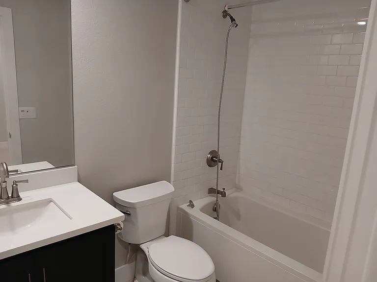 138 Saratoga Ave #3 — Photo 5