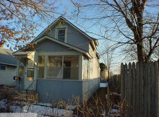 610 Burgess St, Saint Paul, MN 55103