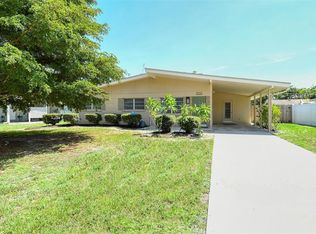 3266 8th St, Sarasota, FL 34237