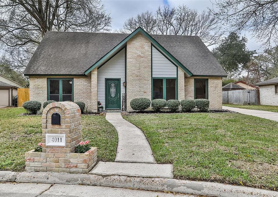 1st image of 4011 Pecan Knoll Dr