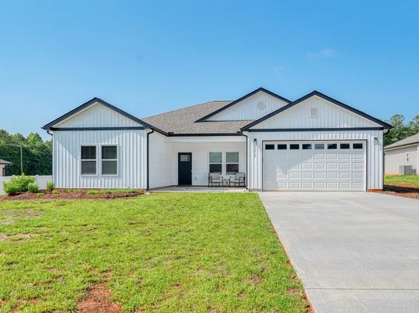 572 Sand Clay Rd, Chesnee, SC 29323