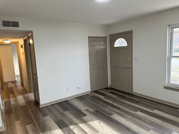 5th image of 5417 Cedarwood Dr