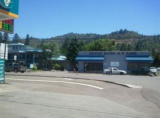 21825 Highway 62, Shady Cove, OR 97539
