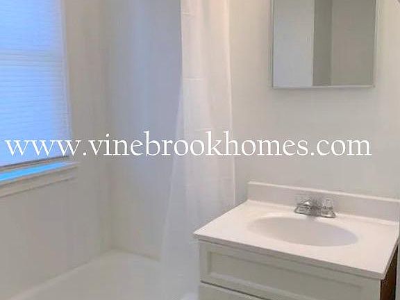 5th image of 6616 S 30th St