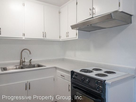 3rd image of 116 Carlotta Cir APT 3