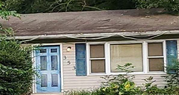 2nd image of 353 Brownsville Rd
