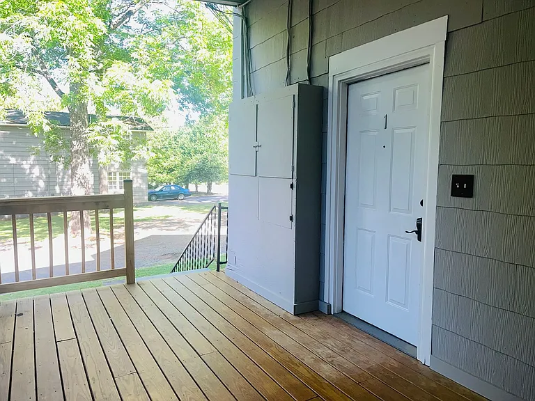 109 Ben Hill St — Photo 17