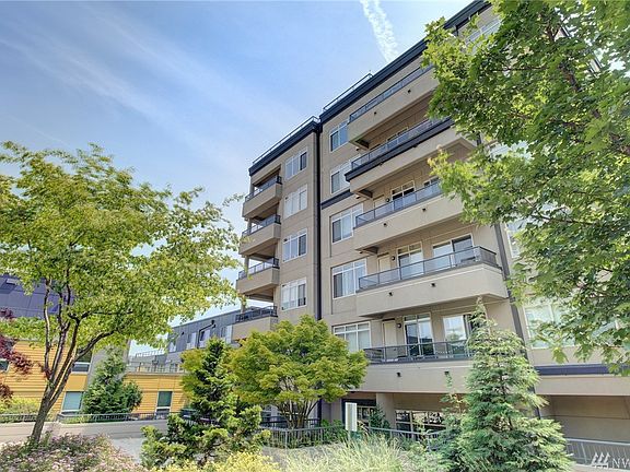 2nd image of 900 Aurora Ave N APT 607