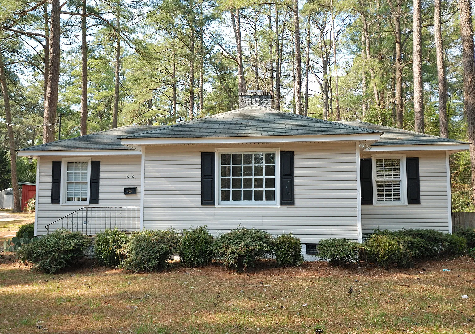 1606 Hammond Street — Photo 2
