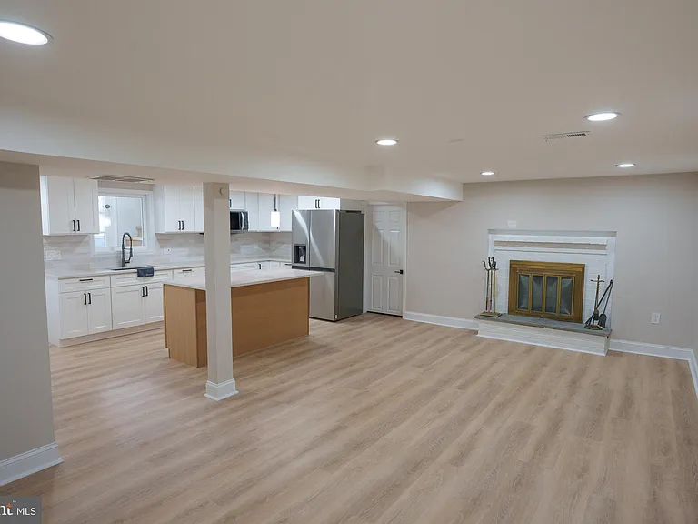 4305 Elmwood Rd — Photo 17