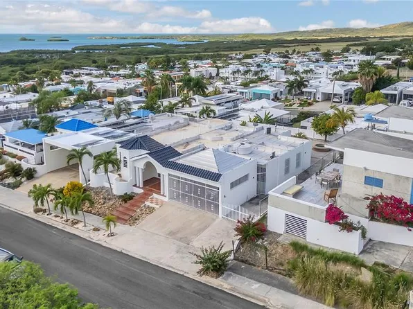 B19 Calle 3, Lajas, PR 00667