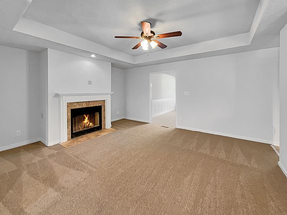 3rd image of 2620 Marymont Dr