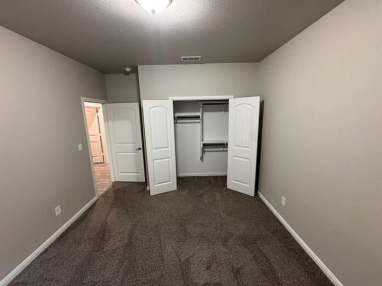 3217 Blue Quail Ct — Photo 34