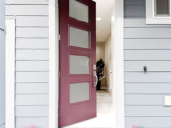 4th image of 22724 41st Street SE