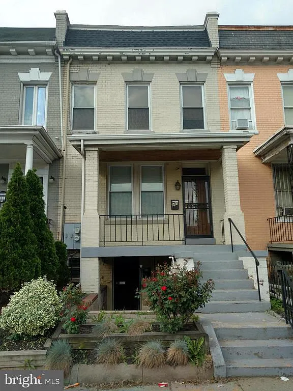 509 Florida Ave NE photo 1
