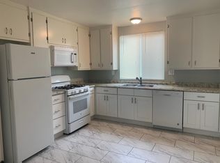 1050 Gaviota Ave APT 2, Long Beach, CA 90813