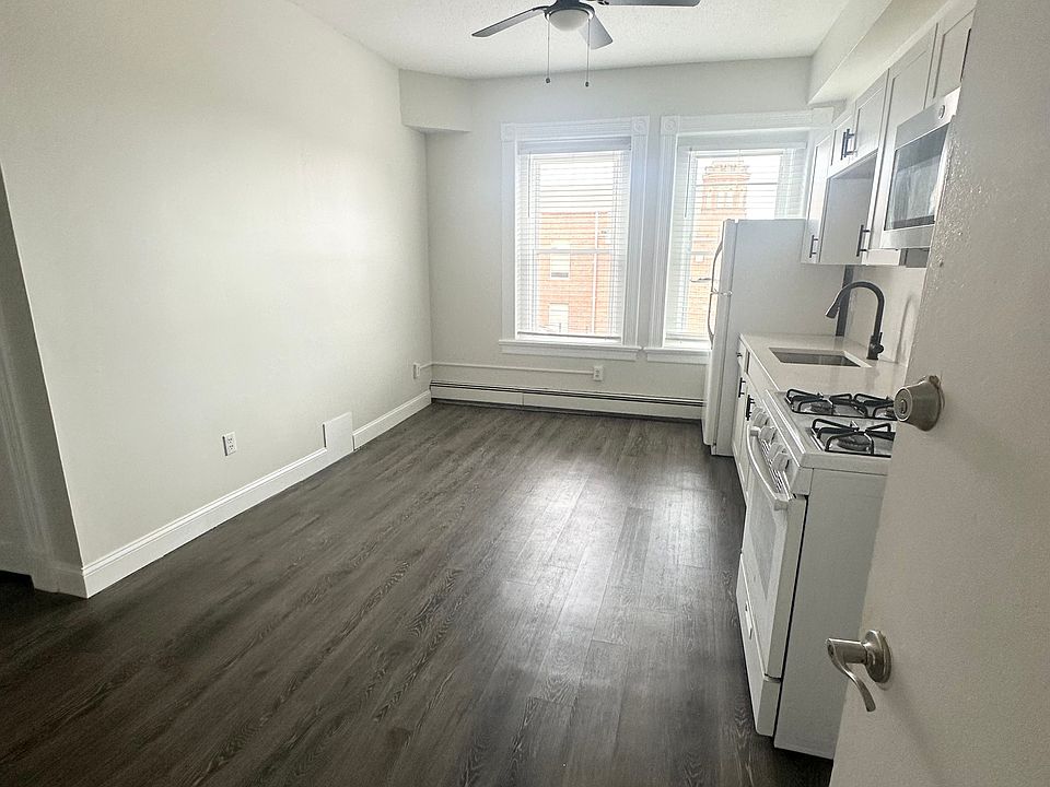 Front entry opens into kitchen