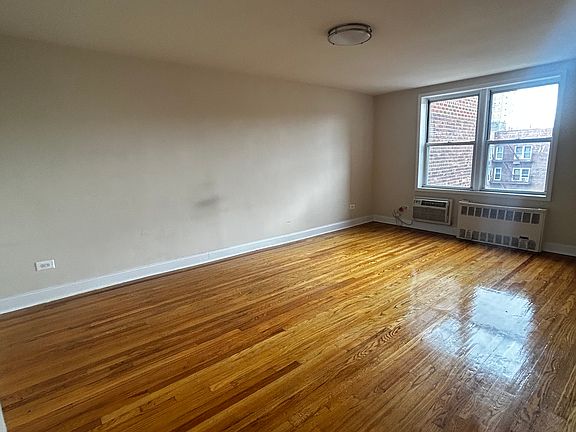 4th image of 4110 Bowne St Floor 7