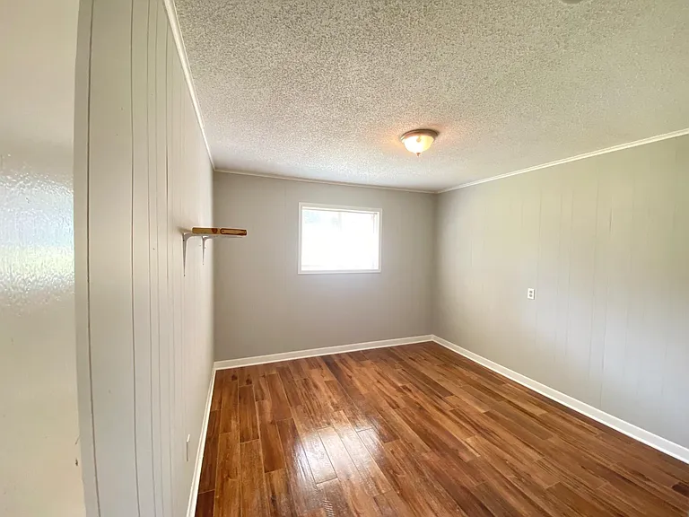 410 Cordell Dr — Photo 25